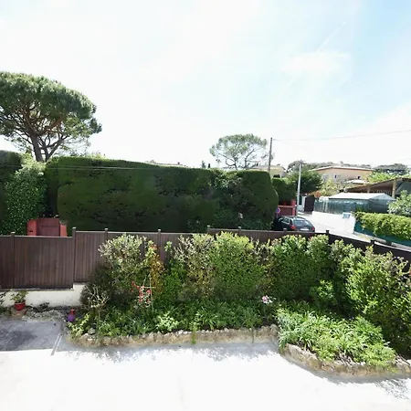 Lapescouline Apartment *