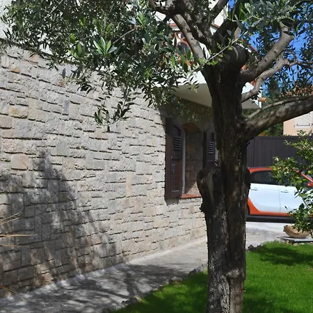 Lapescouline Apartment Le Cannet