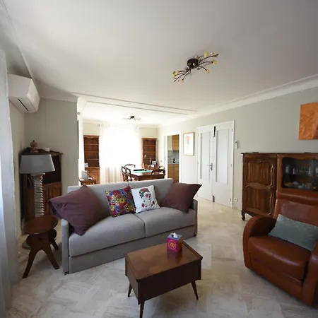 Apartment Lapescouline